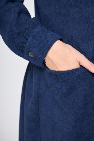 Платье полуприлегающее из вельвета с воротником и воланом на юбке круглый год Anelli 1169 синий - фото 5