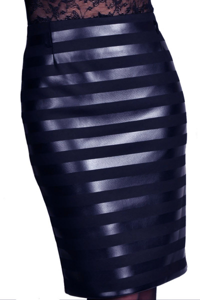 Синяя трикотажная юбка с вставками из экокожи Klever 262 1-синий/полоска - фото 1