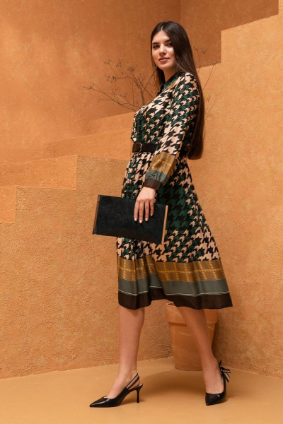 Демисезонное зеленое платье из вискозы и текстиля Elema 5К-10467-1-170 принт - фото 1