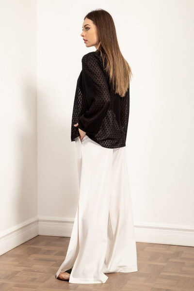 Блуза свободного силуэта с разрезом и сборкой Nova Line 20575 чёрный - фото 4