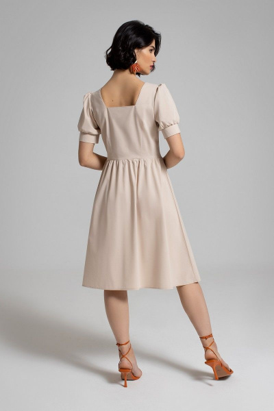 Бежевое платье до колена с рельефами и коротким рукавом Samnari Т159 бежевый - фото 4
