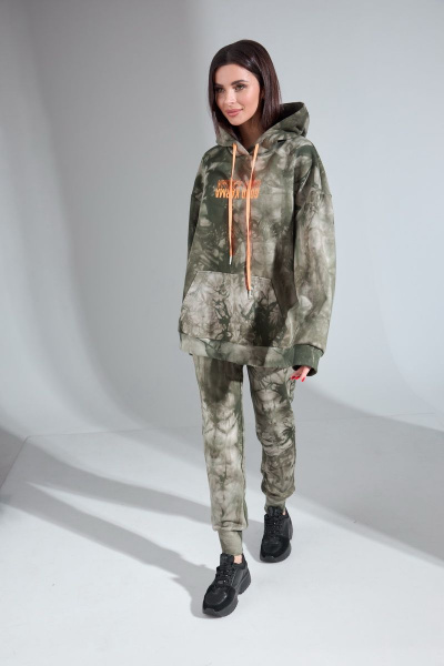 Спортивный костюм из футера с ярким принтом HIT 3085 хаки - фото 2