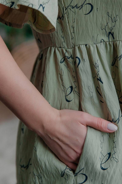 Платье на каждый день трапециевидного силуэта из вискозы ASV 2507 оливковый - фото 5