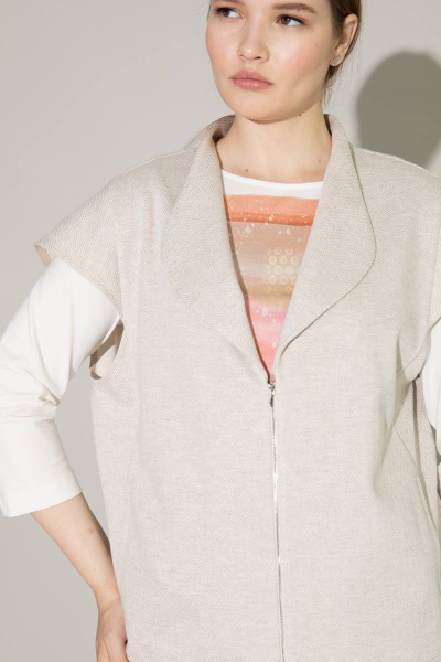 Бежевый жилет из трикотажа и хлопка на каждый день Femme & Devur 70872 1.32BF(170) - фото 6