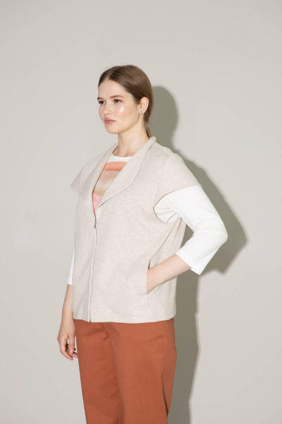 Бежевый жилет из трикотажа и хлопка на каждый день Femme & Devur 70872 1.32BF(170) - фото 5