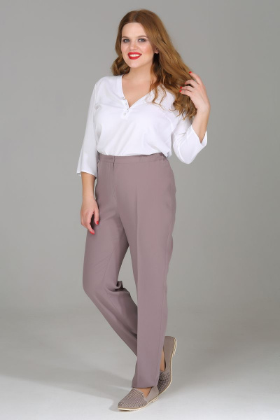 Классические зауженные брюки из текстиля с поясом и карманами DNM 012 кофе - фото 1