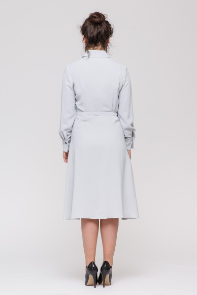 Платье миди с приталенным силуэтом и V-образным вырезом Domna 472(164) серый - фото 4
