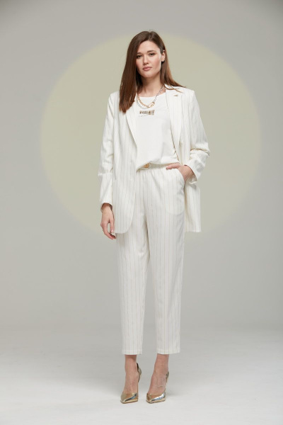 Комбинированный костюм из вискозы: брюки и жакет Luna 044 молоко - фото 1