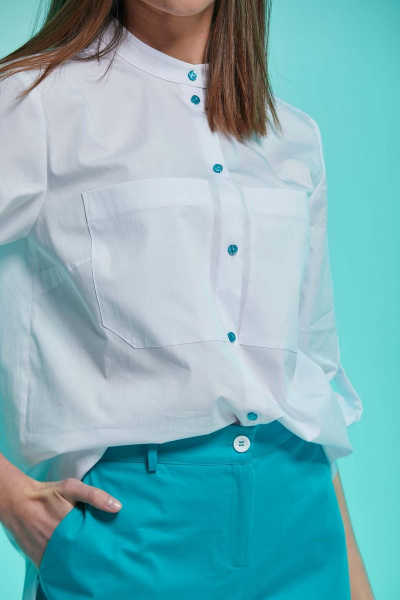 Блуза из хлопка с нагрудными карманами и принтом Andina 102 белый+фольга_бирюза - фото 2