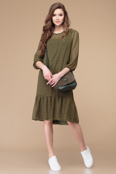 Демисезонное платье с воланом, поясом и принтом полоска Линия Л Б-1726 хаки - фото 1