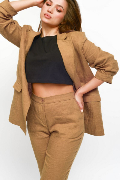 Летний костюм из льна: жакет и брюки прямого кроя MALI 722-020 миндаль - фото 3