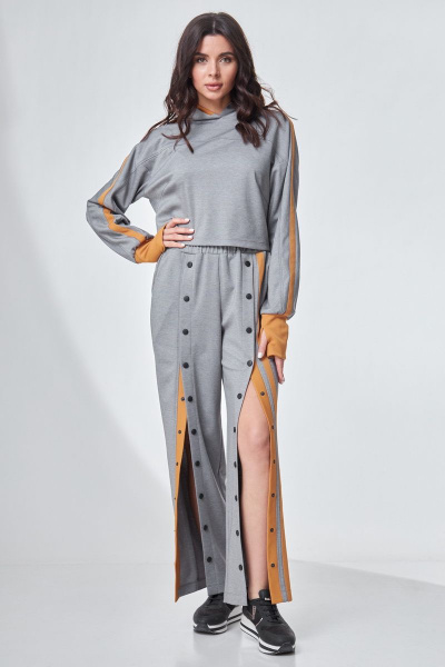 Спортивный костюм из трикотажа: худи и брюки с карманами Angelina & Сompany 694 - фото 4