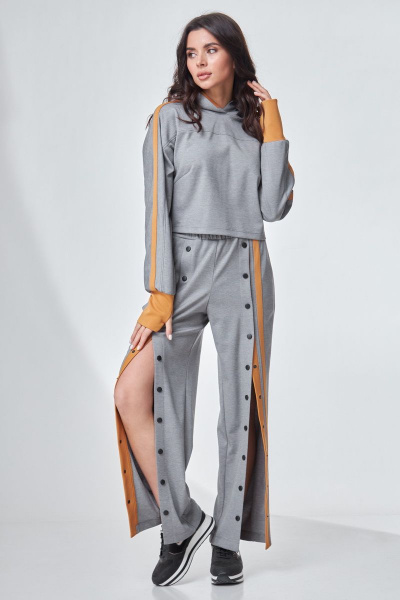 Спортивный костюм из трикотажа: худи и брюки с карманами Angelina & Сompany 694 - фото 1