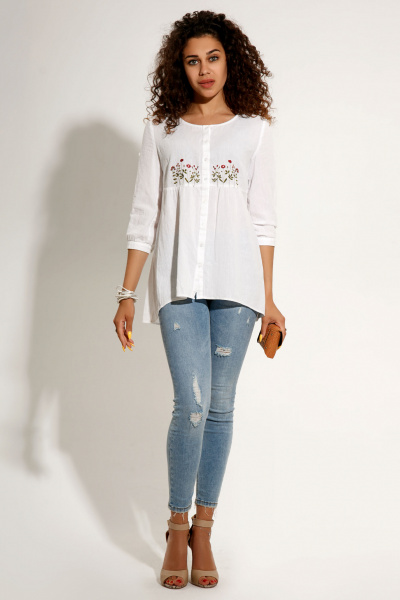 Удлиненная белая блуза с вышивкой и рукавом 3/4 Панда 50243w белый - фото 3
