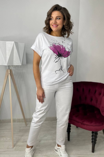 Белый трикотажный джемпер с принтом и спущенным плечом Rumoda 2062_кр лаванда - фото 2