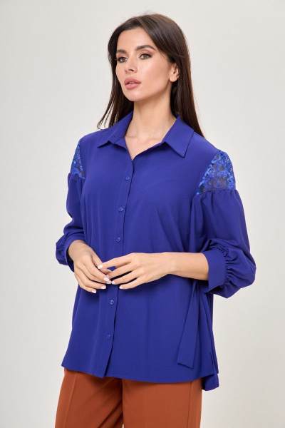 Синяя блуза с кружевами и воротником из хлопка Anelli 997 василек - фото 3