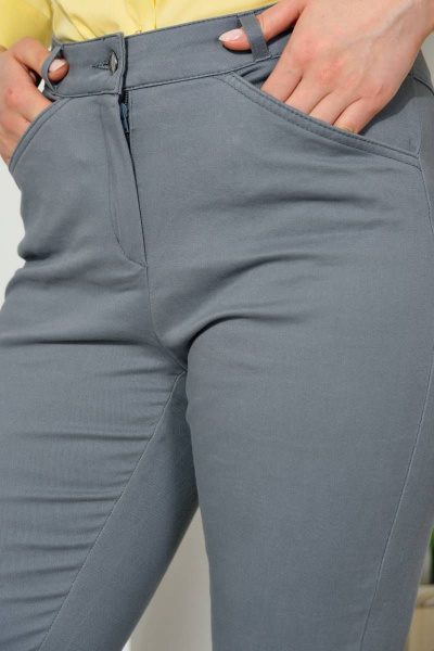 Брюки укороченные зауженные 7/8 из хлопка серые для повседневности Femme & Devur 9558 2.4F(170) - фото 4