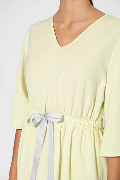 Летнее желтое платье из вискозы и текстиля Femme & Devur 80025 1.46F(170) - фото 3