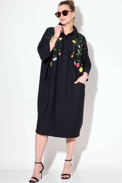 Платье летнее оверсайз с авторской вышивкой из вискозы SOVA 11181 черный - фото 2