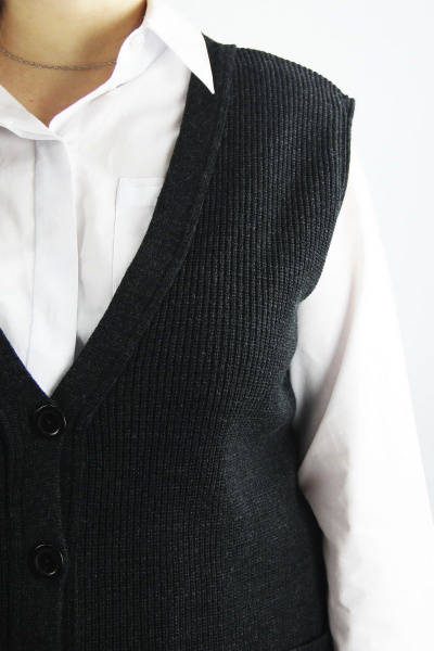 Жилет женский демисезонный черный из трикотажа с накладными карманами Полесье С1234-21 1С1227-Д43 170,176 т.антрацит - фото 4