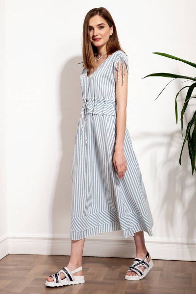 Льняное платье в полоску с рюшами и V-образным вырезом Nova Line 50244 полоска_голубая - фото 1