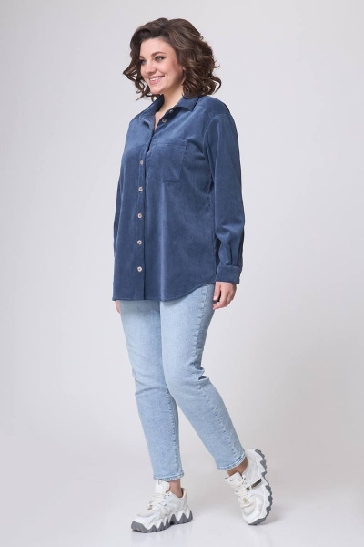 Блуза свободного силуэта с накладным карманом для повседневной носки Zlata 4415 голубика - фото 1
