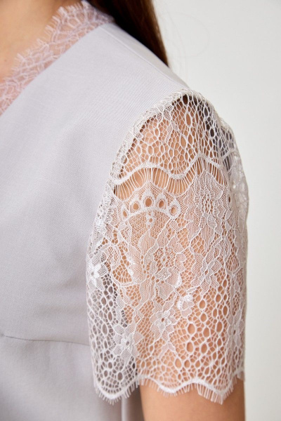 Платье короткое с гипюром и кружевом на спине Anelli 635 серый - фото 5