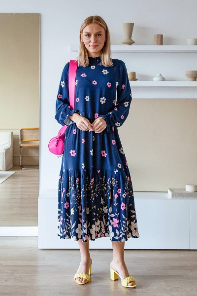 Платье свободного кроя с фантазийным вырезом и воланом ARTiMODA 322-05 синий - фото 5