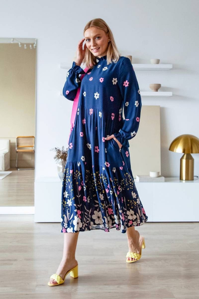 Платье свободного кроя с фантазийным вырезом и воланом ARTiMODA 322-05 синий - фото 1