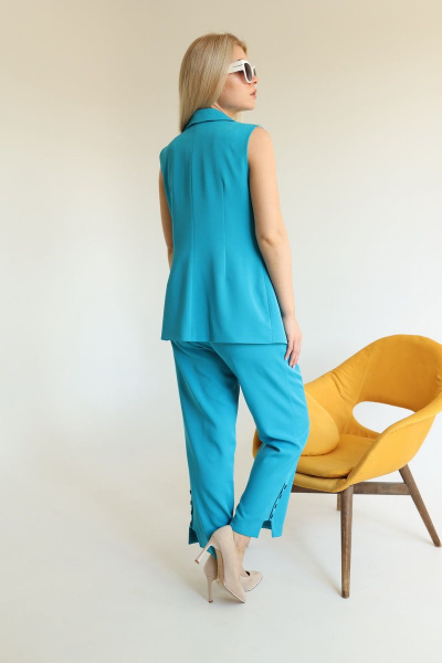 Летний жилет из вискозы с асимметричным низом Ambera 256.3 голубой - фото 2