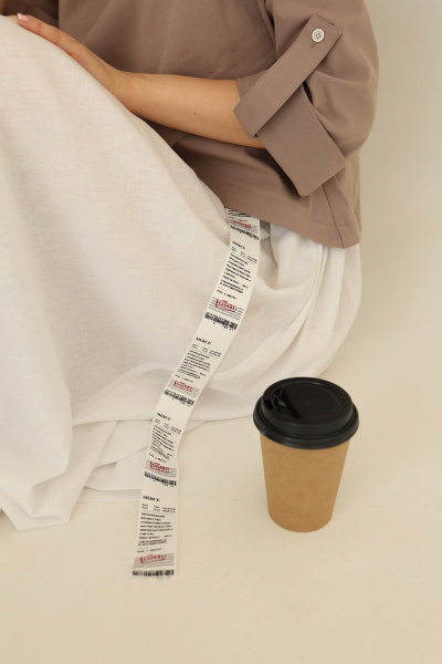 Макси платье двухцветное с асимметричным лифом и драпировкой Ambera 276.1 кофе+молоко - фото 2