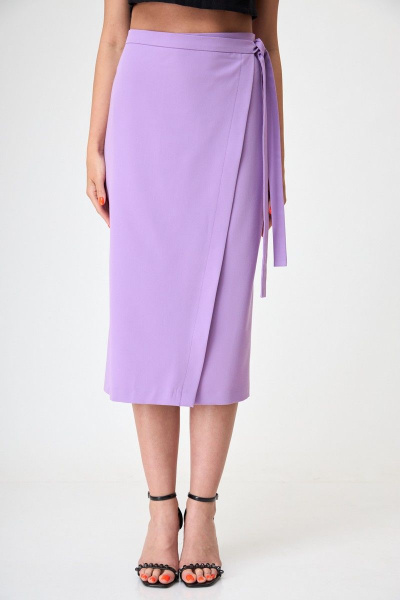 Юбка из атласа на косую с длиной миди и оригинальным кроем Anelli 917 лиловый - фото 2