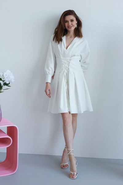 Белое платье со шнуровкой летнее из хлопка AURA otd 3120 белый - фото 1