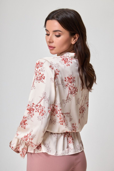 Бежевый и красный блуза из вискозы с сборкой и воротником-бантом Anelli 992 терракот - фото 6