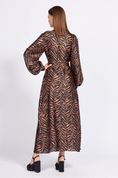 Платье из атласа с анималистичным принтом и сборкой EOLA 2287 корица_рисунок - фото 2