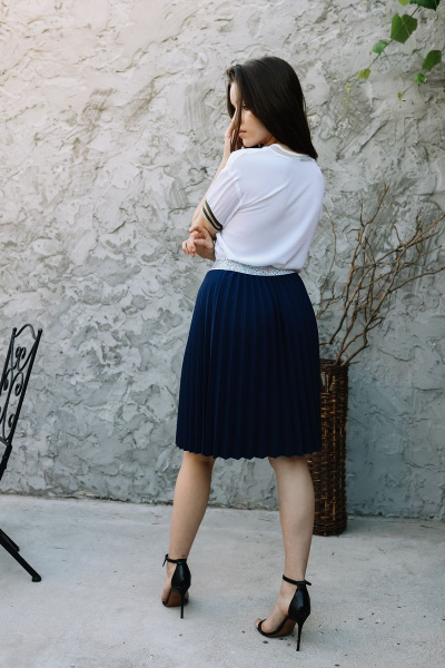 Юбка гофре из креп-трикотажа с декортивным поясом SandyNa 130227 темно-синий - фото 2