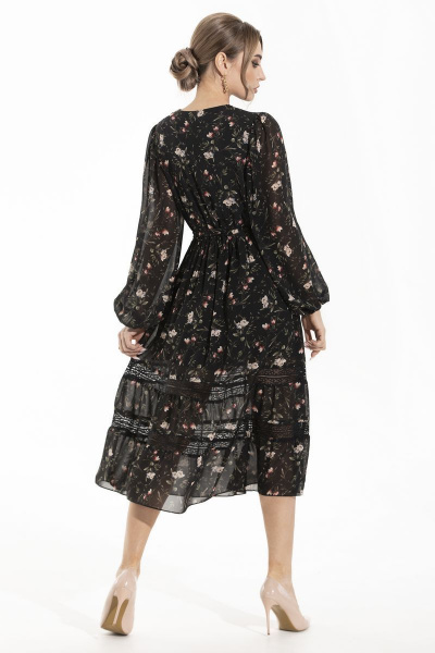 Платье демисезонное с кружевом и воланами без воротника Golden Valley 4857 черный - фото 6