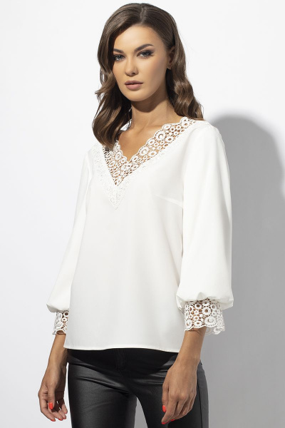 Блуза женская полуприлегающего силуэта с настроченным кружевом VIZAVI 675 молочный - фото 5
