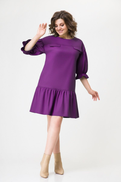 Платье батал из мягкого текстиля с воланами и спущенными плечами Орхидея 1193e ежевика - фото 1