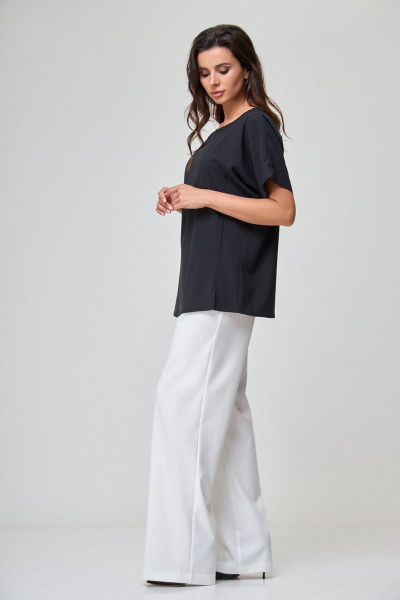 Черная блуза с спущенным плечом и отворотами Anelli 1082 черный - фото 3