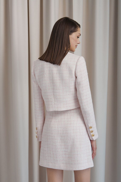 Жакет и юбка розовые в стиле деловом из твида DAVYDOV 6092 розовый - фото 3