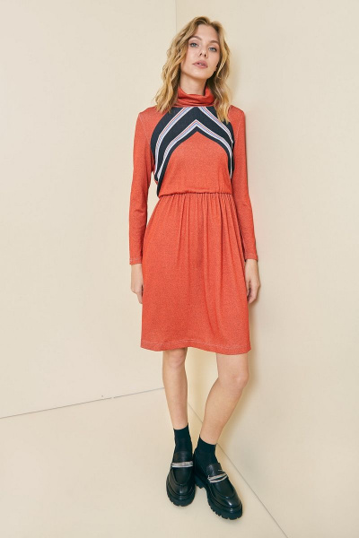 Демисезонное платье с карманами, отрезное по линии талии Art Ribbon M3731P - фото 1