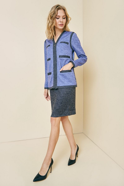 Костюм из трикотажа голубого цвета с жакетом и юбкой Art Ribbon M3758 - фото 1