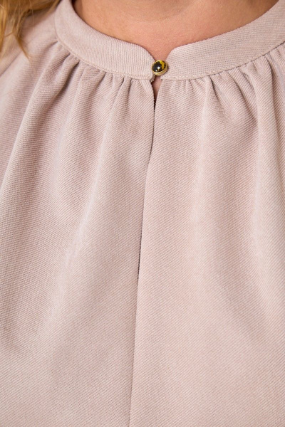 Платье прямого кроя до колена с карманами и сборками Anelli 1172 пудра - фото 4