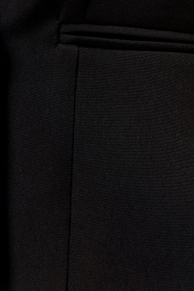 Деловый трикотажный укороченный жакет с пуговицами и вырезом Панда 122030w черный - фото 4