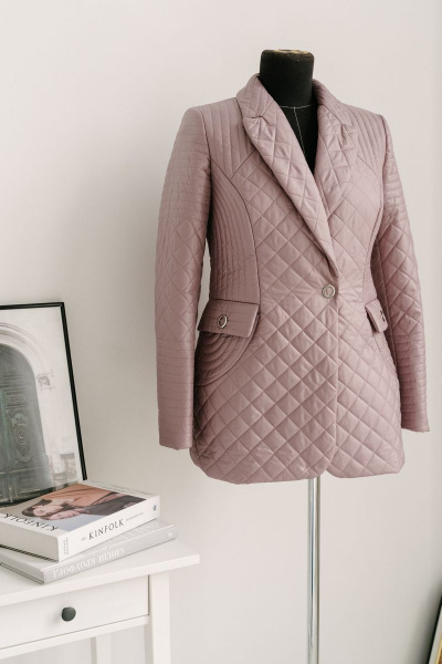 Бежевый стеганный жакет с рельефами и прорезными карманами Urs 22-631-1 - фото 7