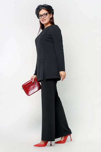 Джемпер трапеция из рубчатого трикотажа с разрезами и фурнитурой La rouge 3239 черный - фото 3