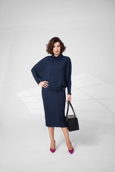 Костюм из трикотажа джемпер и юбка прямого силуэта ElPaiz NEW 830 синий - фото 1