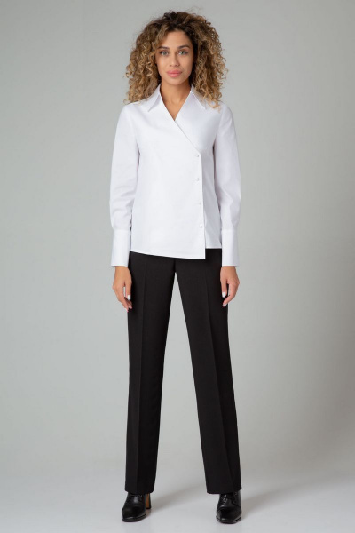 Белая асимметричная блузка-рубашка из хлопка на запах IVARI 420 белый - фото 6