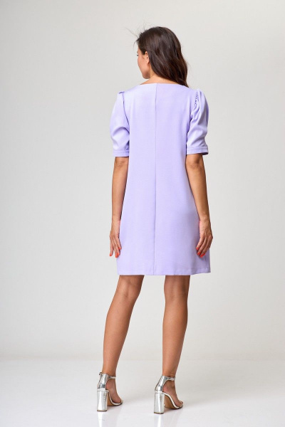 Платье прямого силуэта из вискозы с коротким рукавом и карманами Anelli 995 лиловый - фото 5